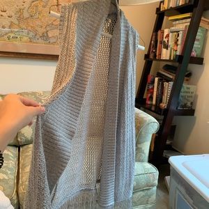 Kids’ Sleeveless sweater drape size 12/14